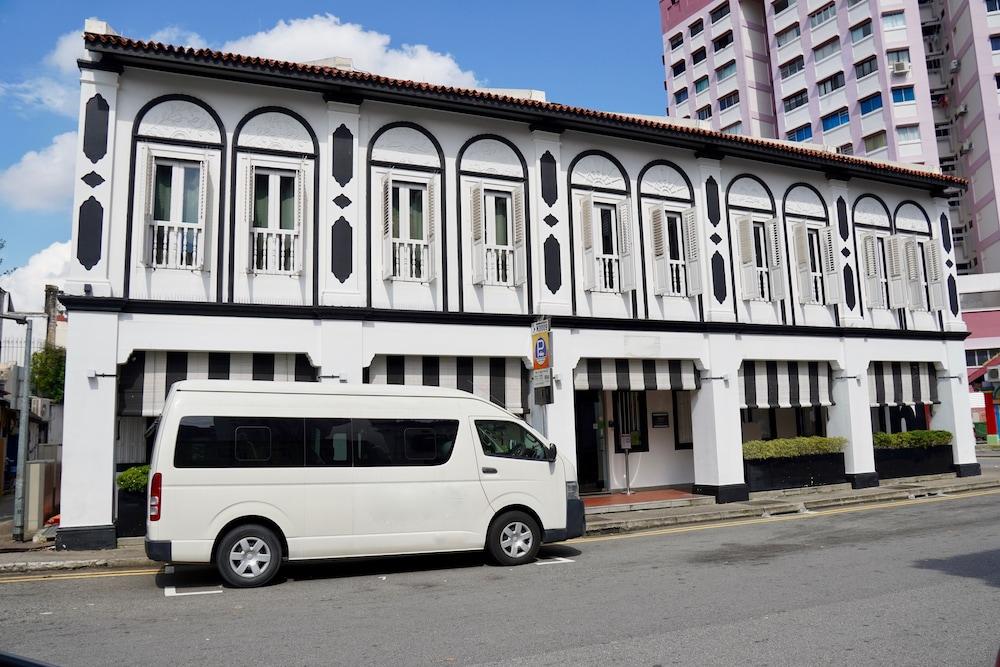 Check-inn At Little India Hotel Singapura